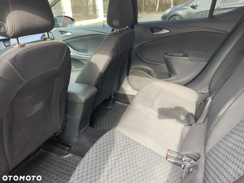 Opel Astra 1.4 T GPF Dynamic S&S - 6