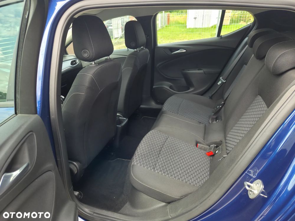 Opel Astra 1.2 Turbo Start/Stop Design&Tech - 14