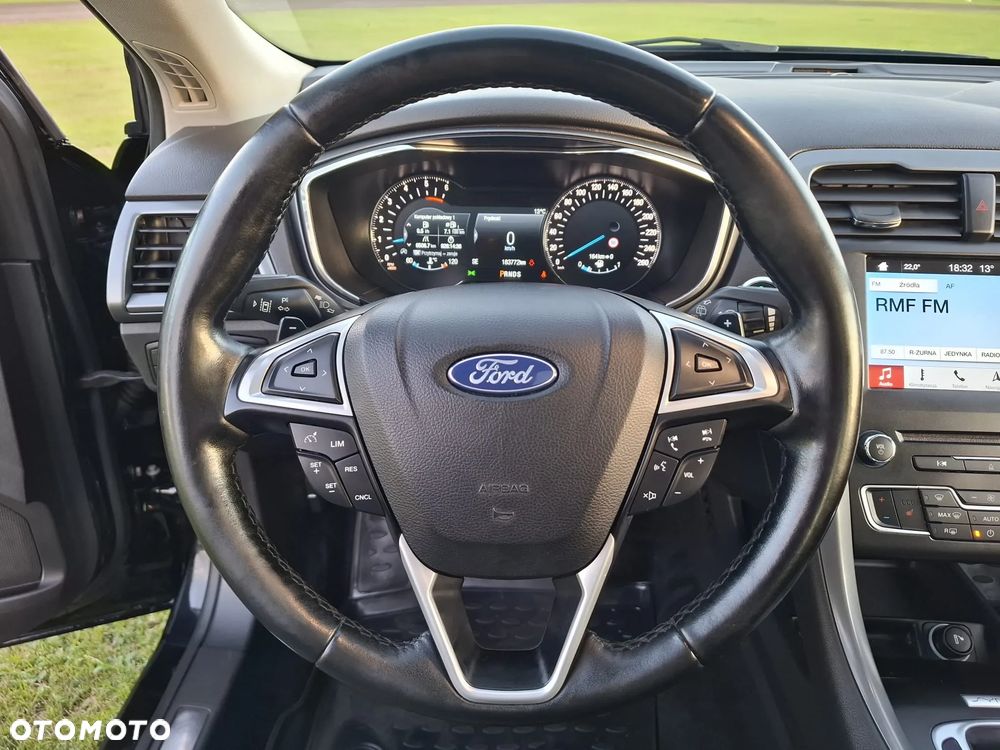 Ford Mondeo 2.0 TDCi Titanium PowerShift - 30