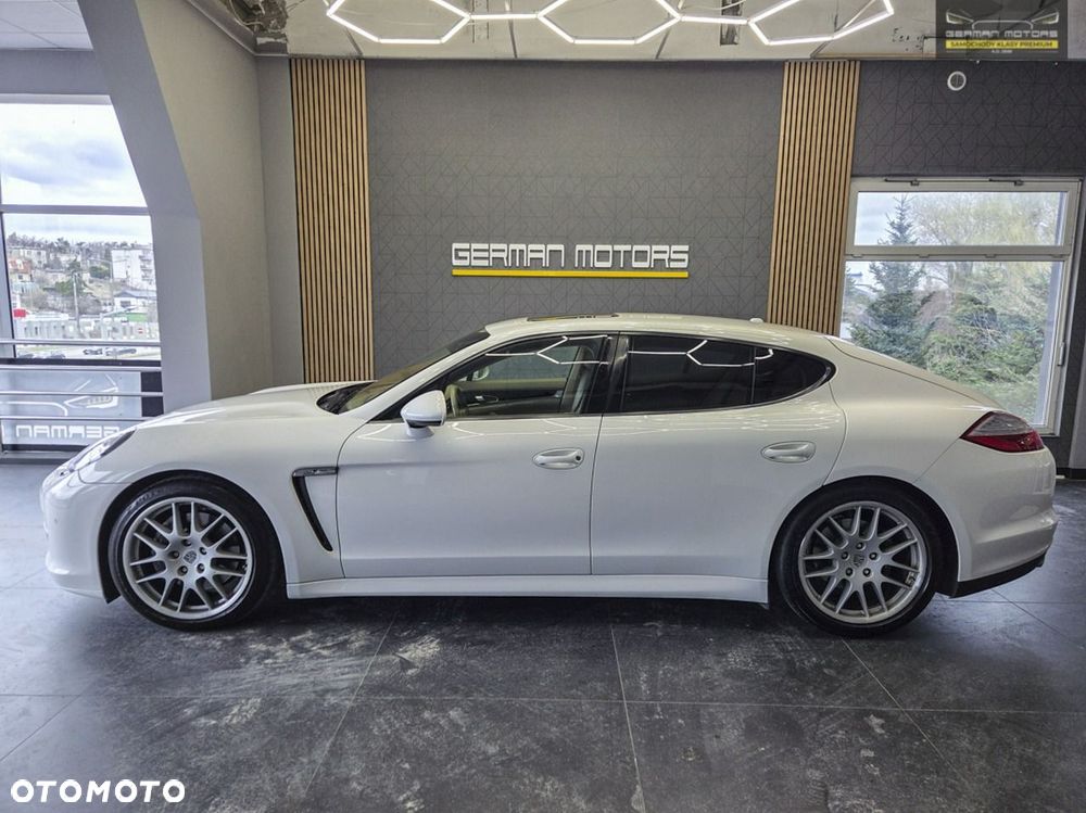 Porsche Panamera 4 PDK Edition - 20