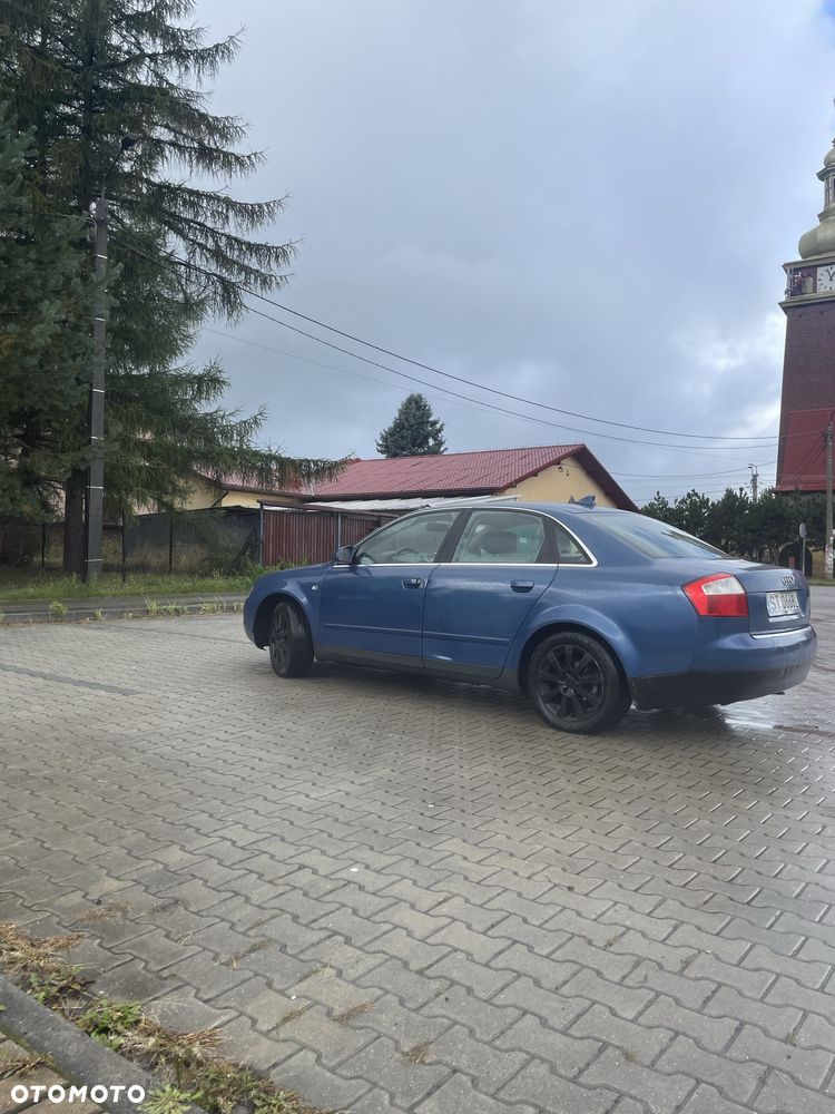 Audi A4 Limousine - 7
