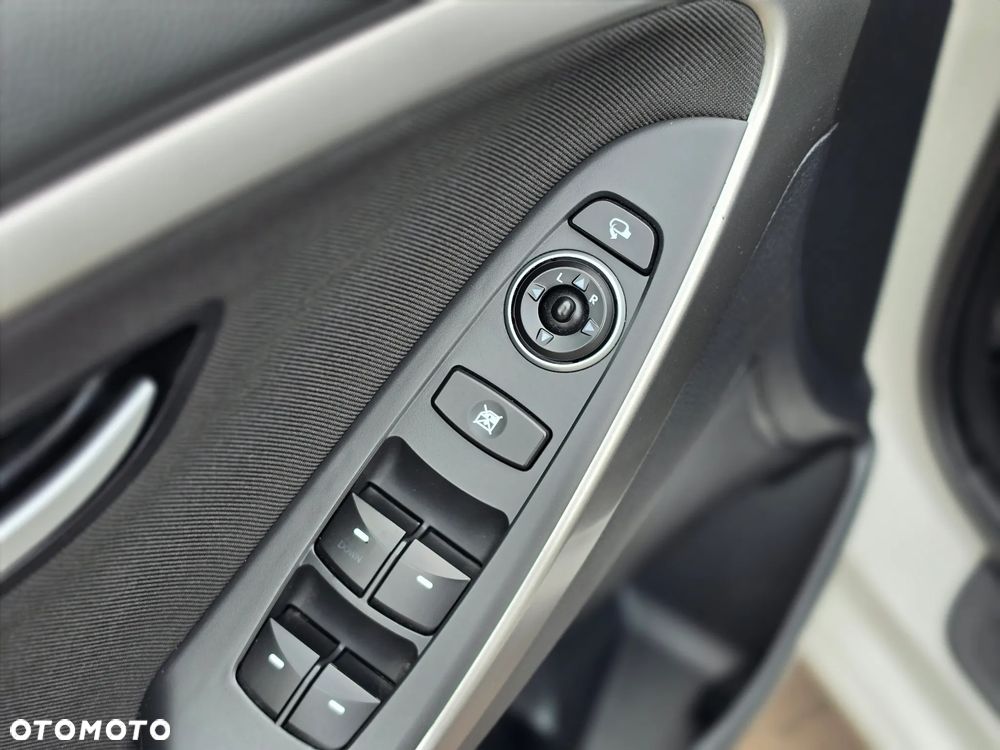 Hyundai i30 - 13