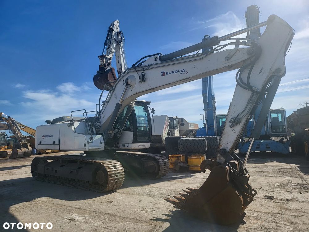 Liebherr R924 LC - 1