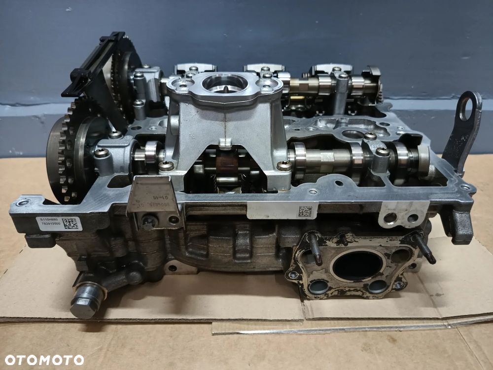 BMW MINI B38A15A 1.5T Głowica silnika 8638087 - 11