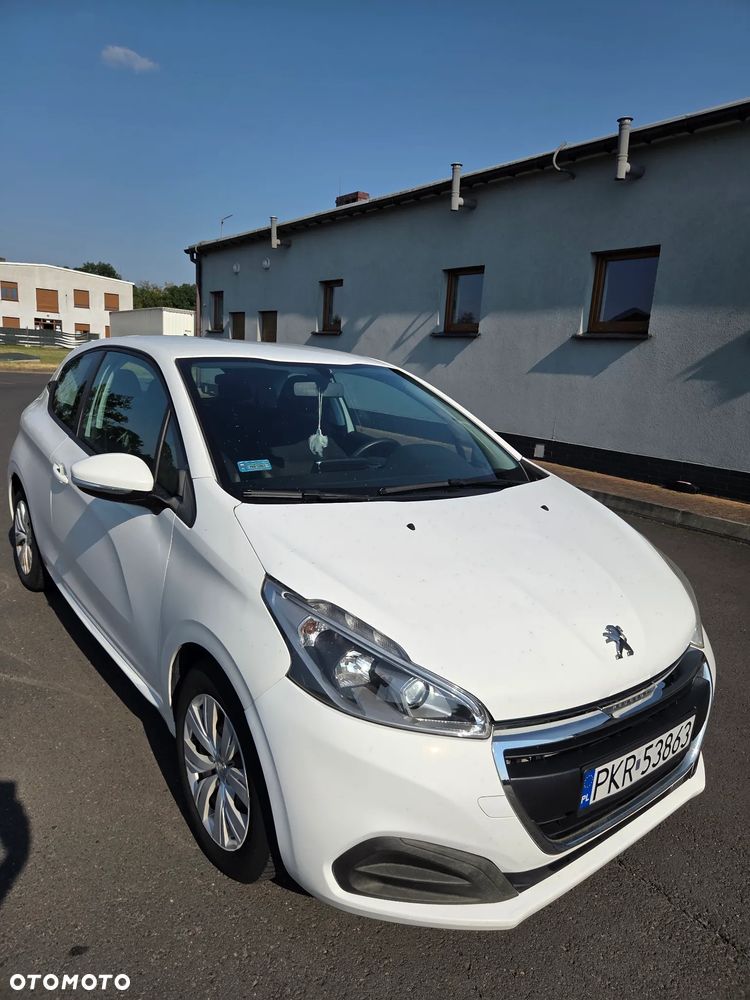 Peugeot 208 - 2