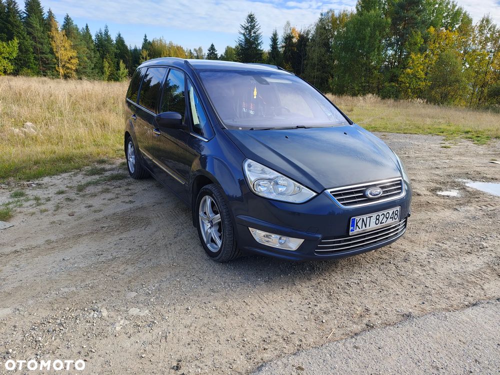 Ford Galaxy 2012 photo 2