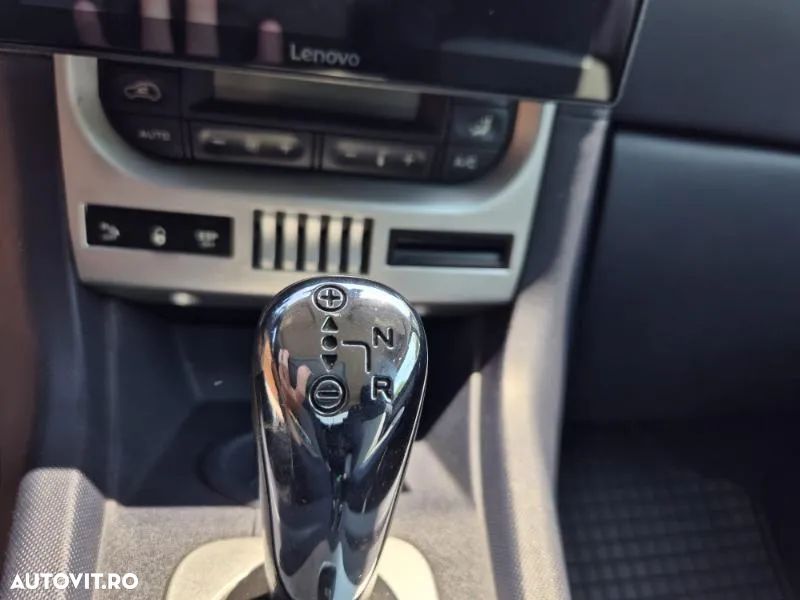 Peugeot 1007 1.6 E 2 Tronic Sporty - 9