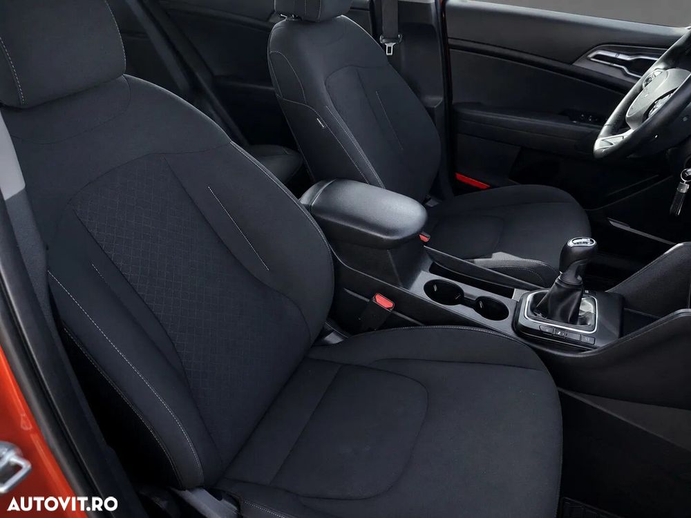Kia Sportage 1.6 T-GDI 6MT 4x2 Urban - 24