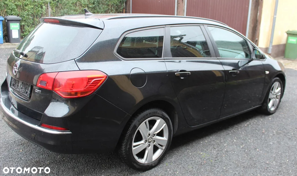 Opel Astra - 4