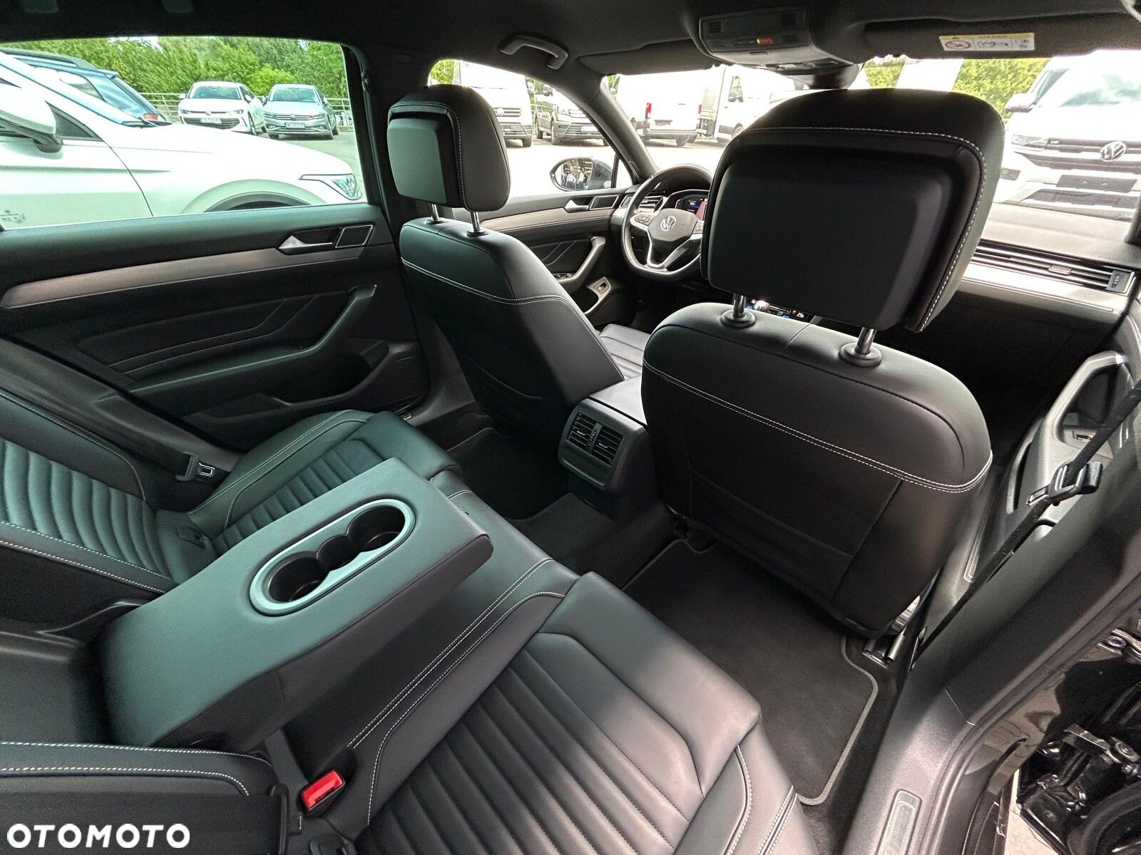 Volkswagen Passat 1.5 TSI EVO Elegance DSG - 9