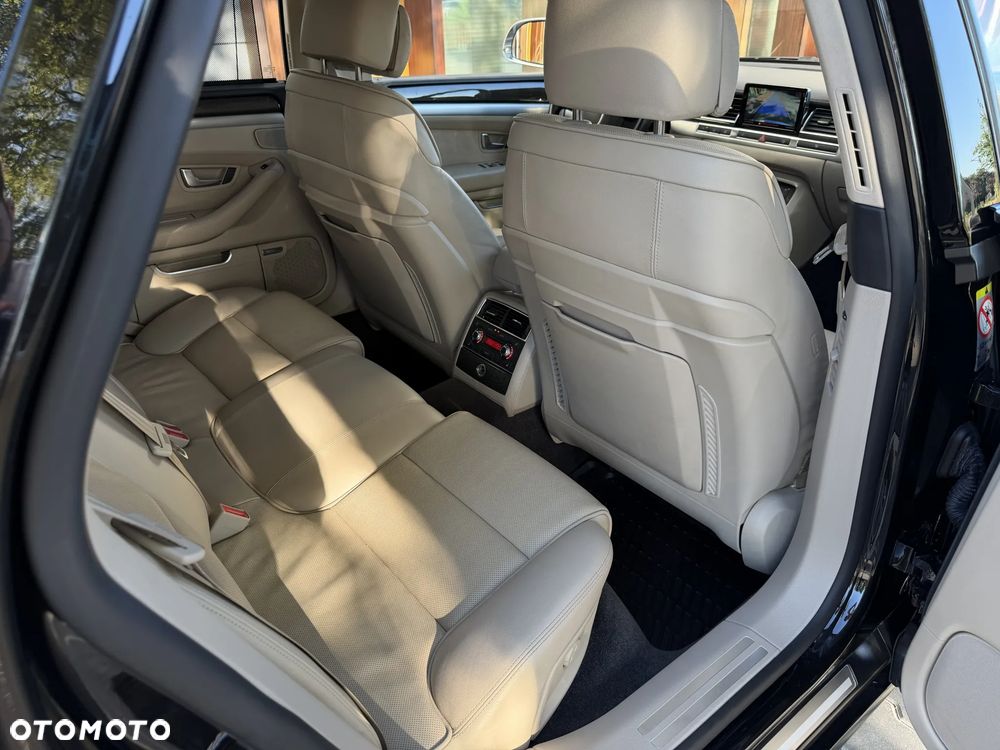 Audi S8 - 15