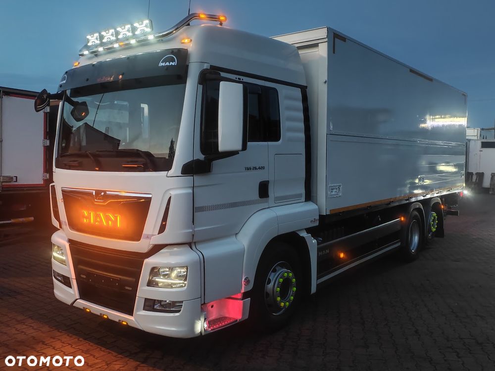 MAN TGS * izoterma*kontener * napojówka*przewierty sterowane *chłodnia * - 10