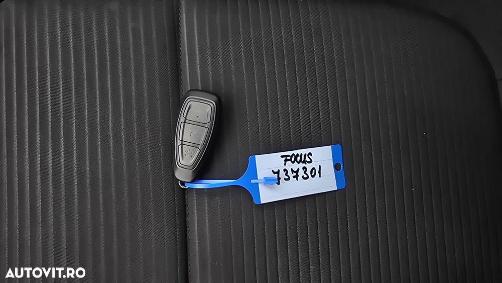 Ford Focus 1.0 EcoBoost Titanium - 21