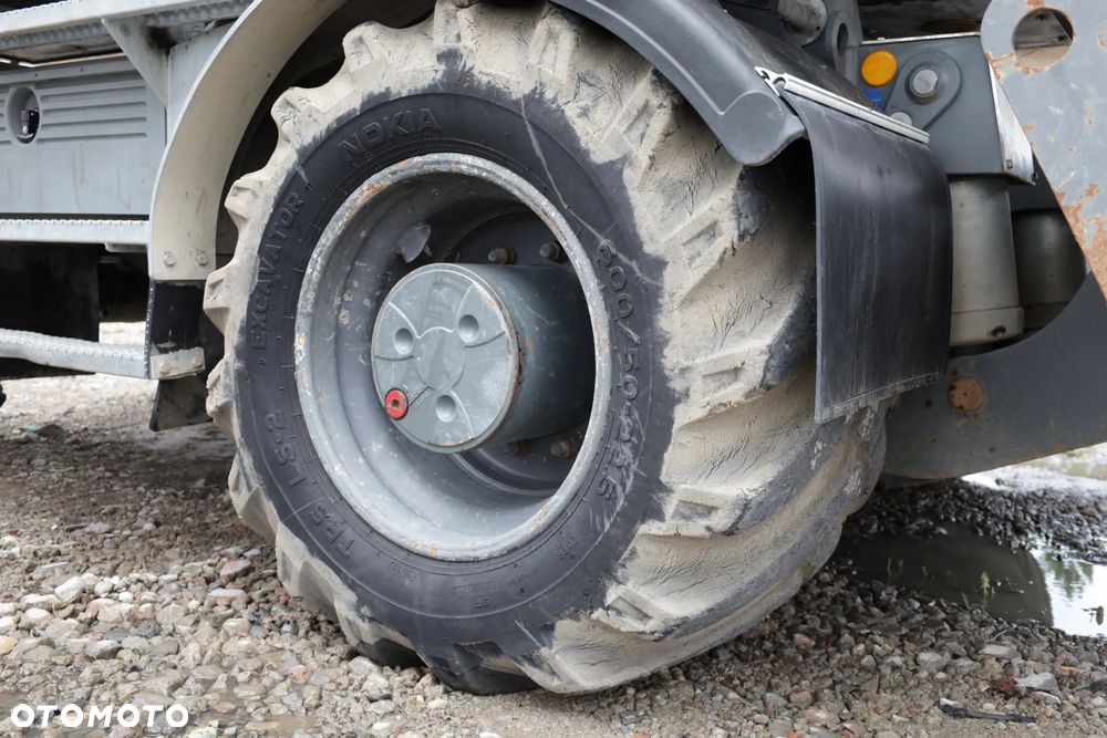 Koła R22.5 Nokian 600/50- 22.5 do koparki opony balony 20 płótna - 32