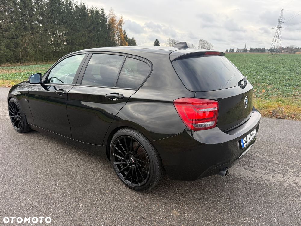 BMW Seria 1 120d Sport Line - 3