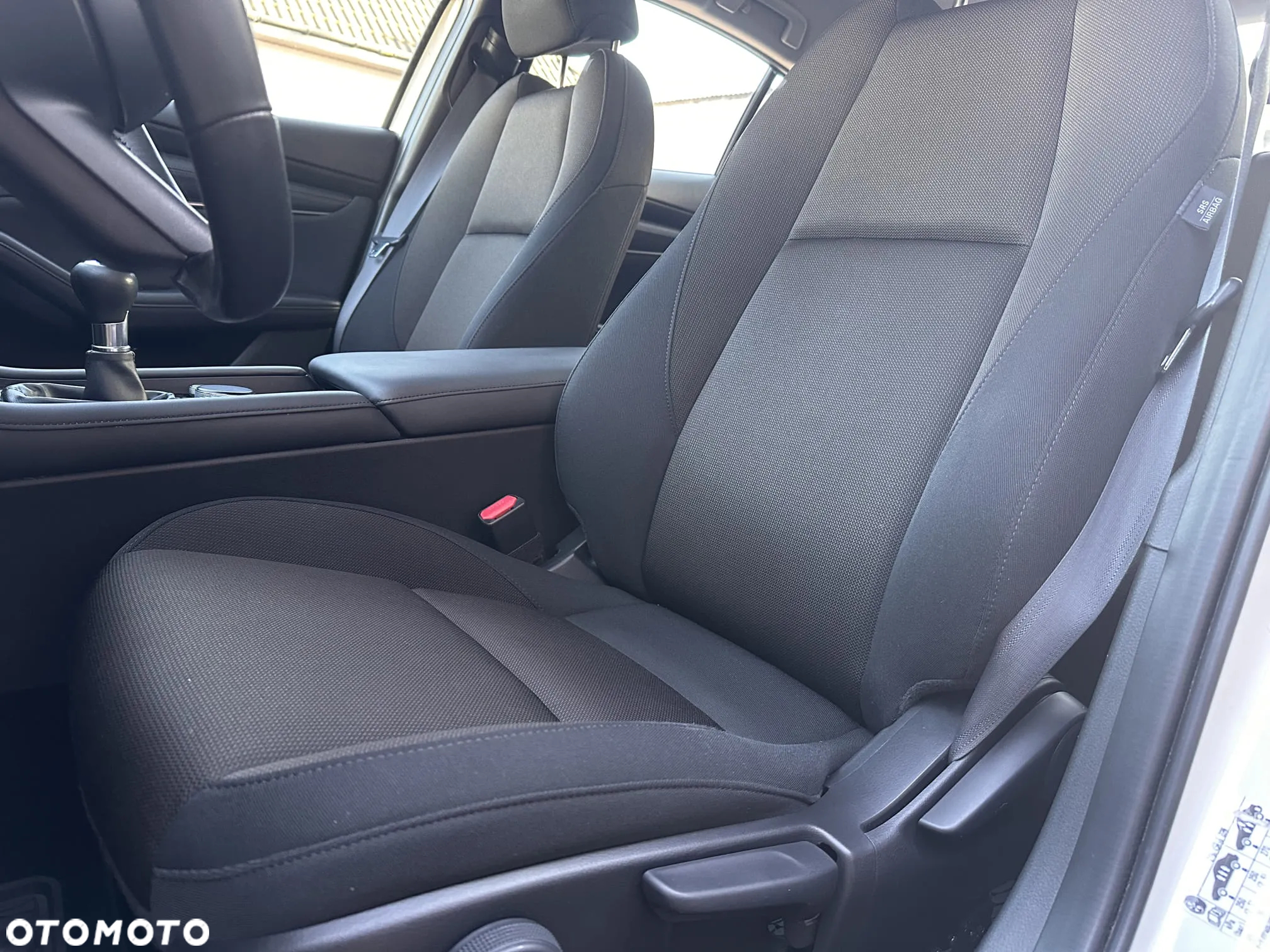 Mazda 3 - 25