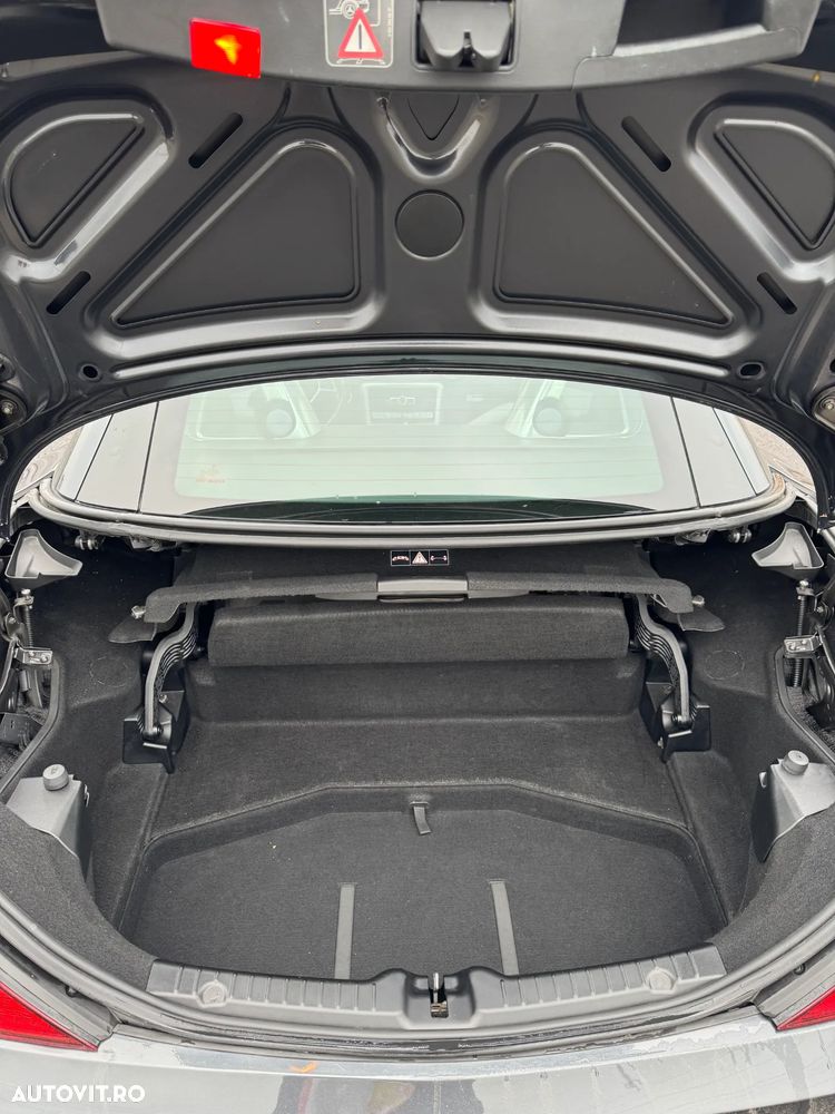 Mercedes-Benz SLK - 14