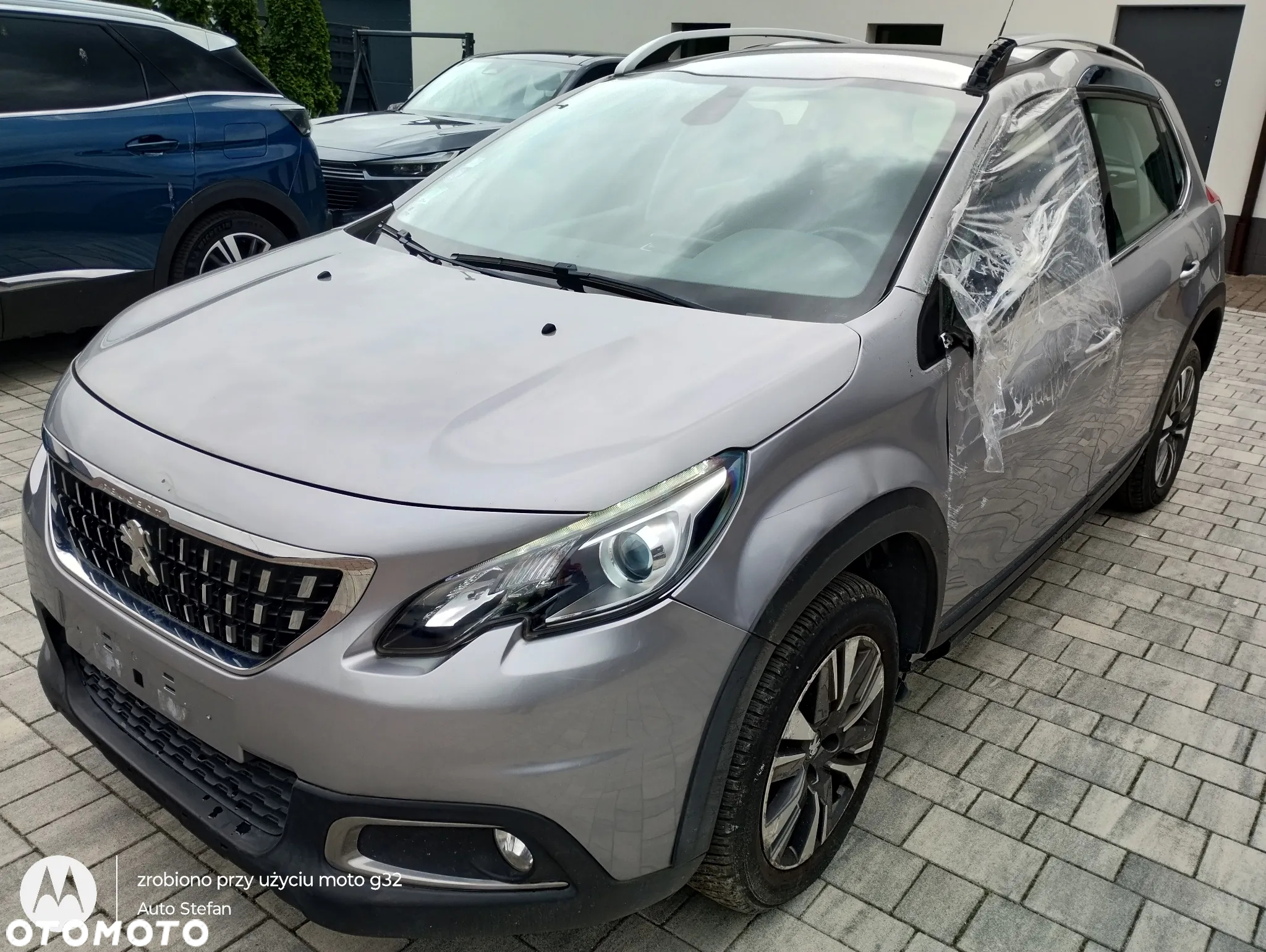 Peugeot 2008 - 4