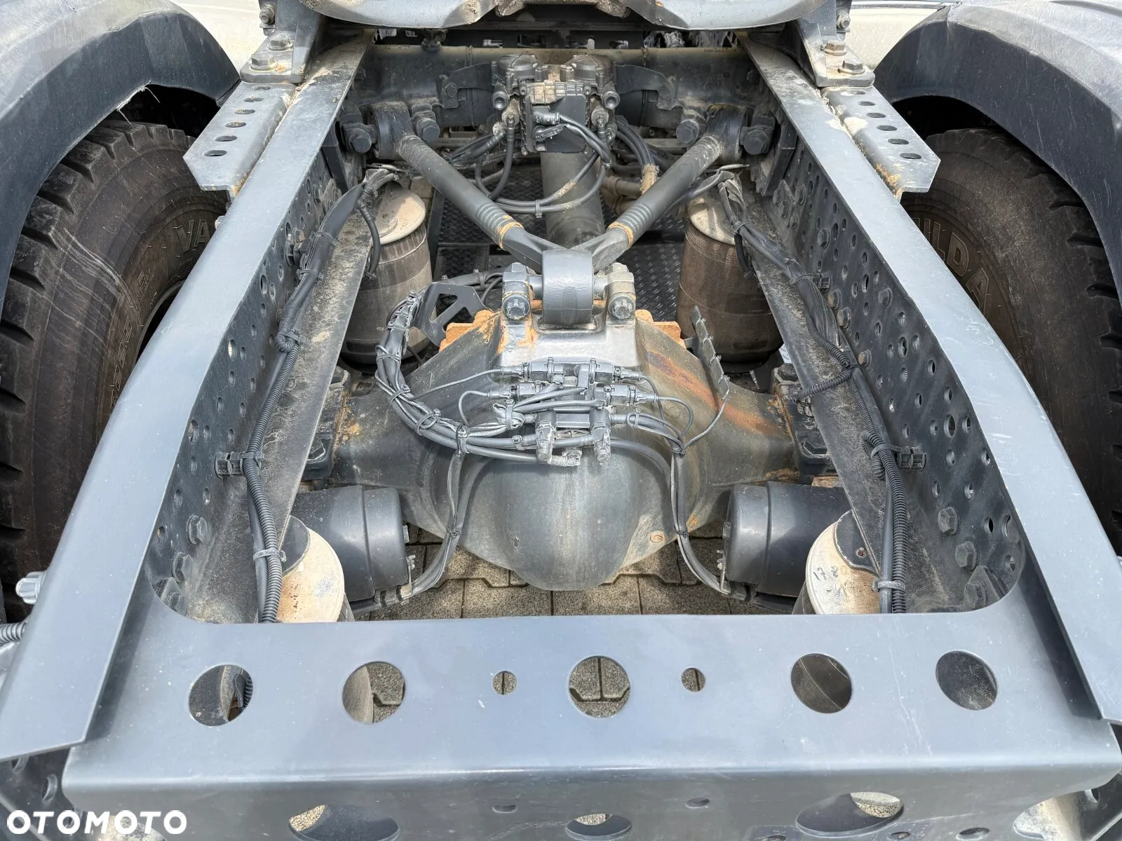 Mercedes-Benz ACTROS 1846 4x4HAD EURO6 CIĄGNIK SIODŁOWY Z HYDRAULIKĄ WYWROTU - 16