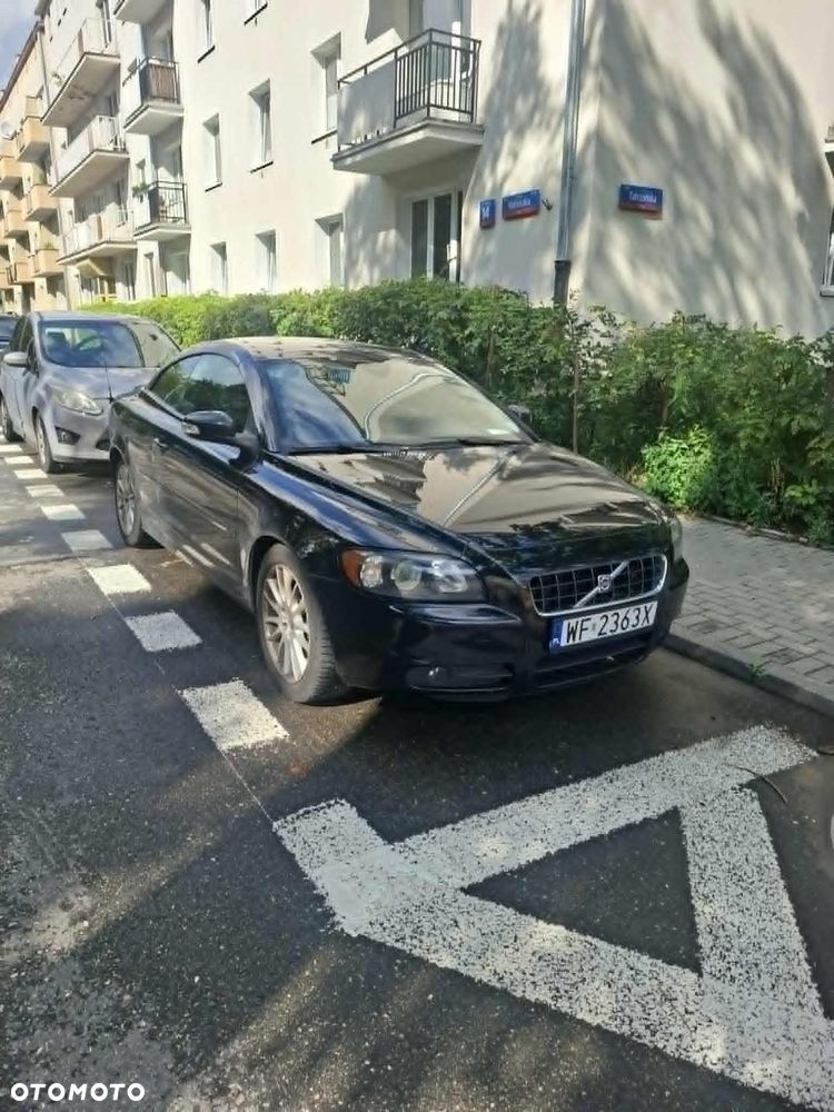 Volvo C70 2.4 Momentum - 5