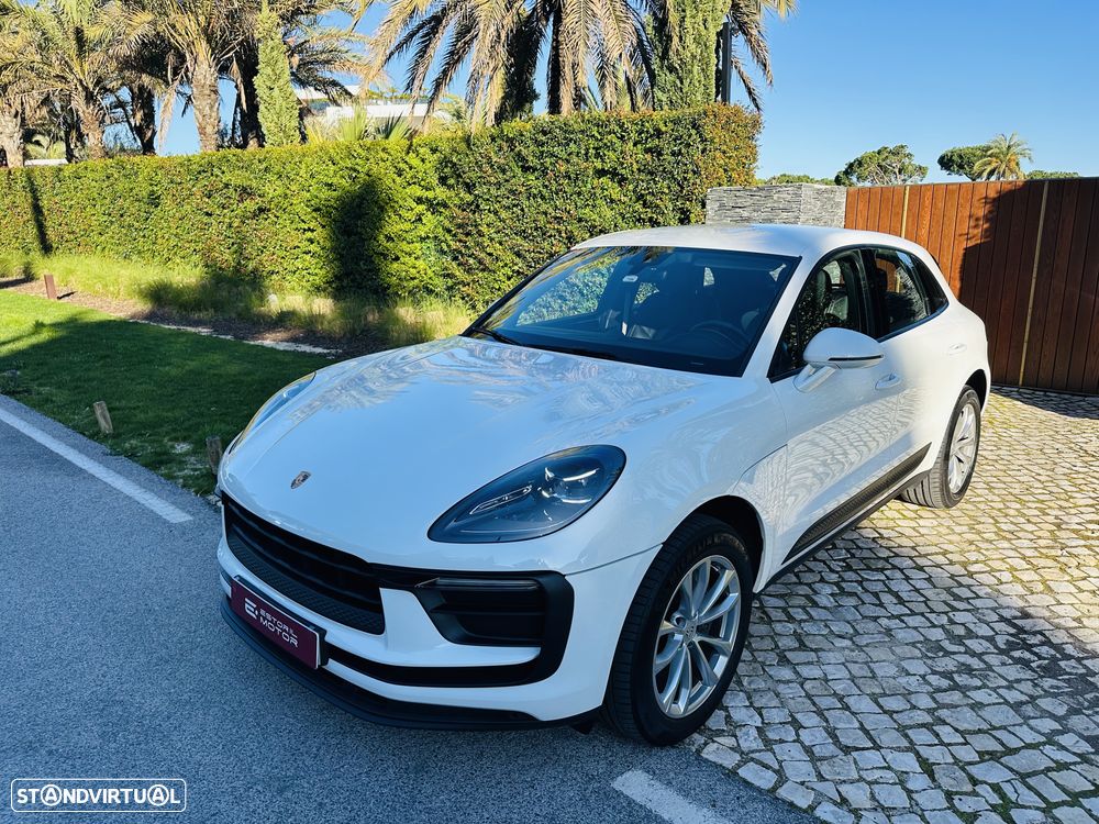 Porsche Macan Standard - 2
