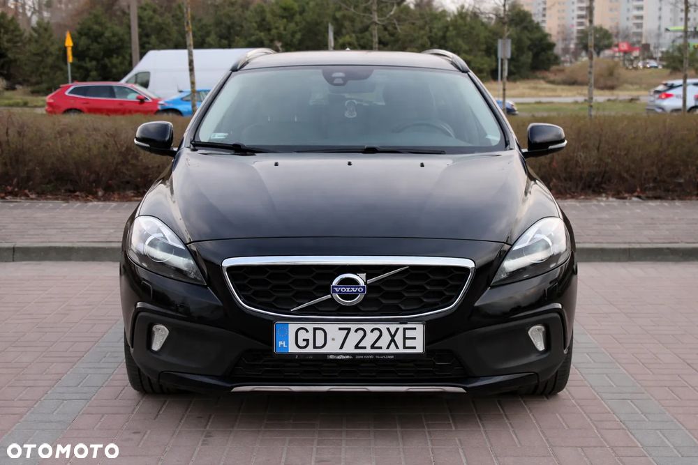 Volvo V40 Cross Country - 7