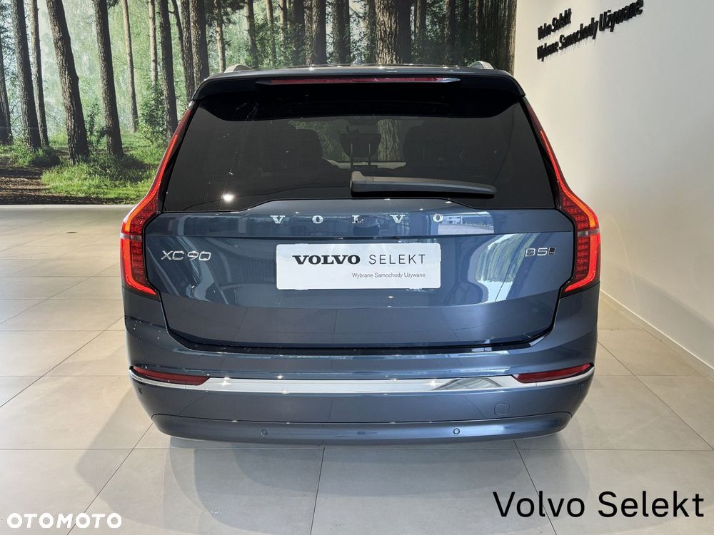 Volvo XC 90 - 7
