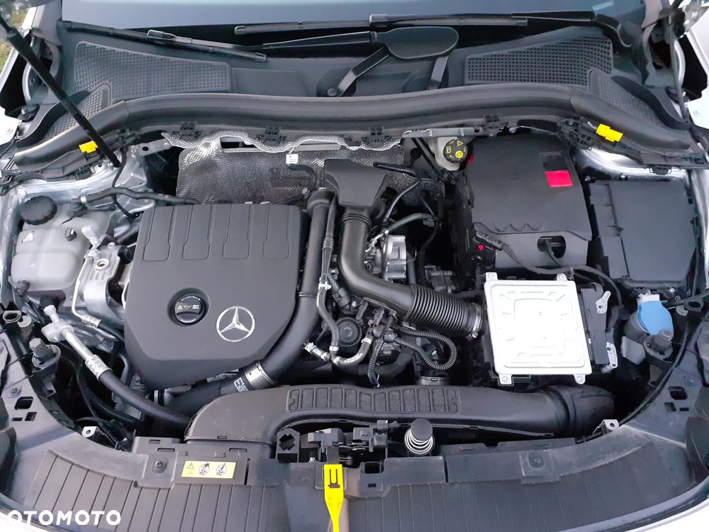 Mercedes-Benz GLA 200 AMG Line - 15