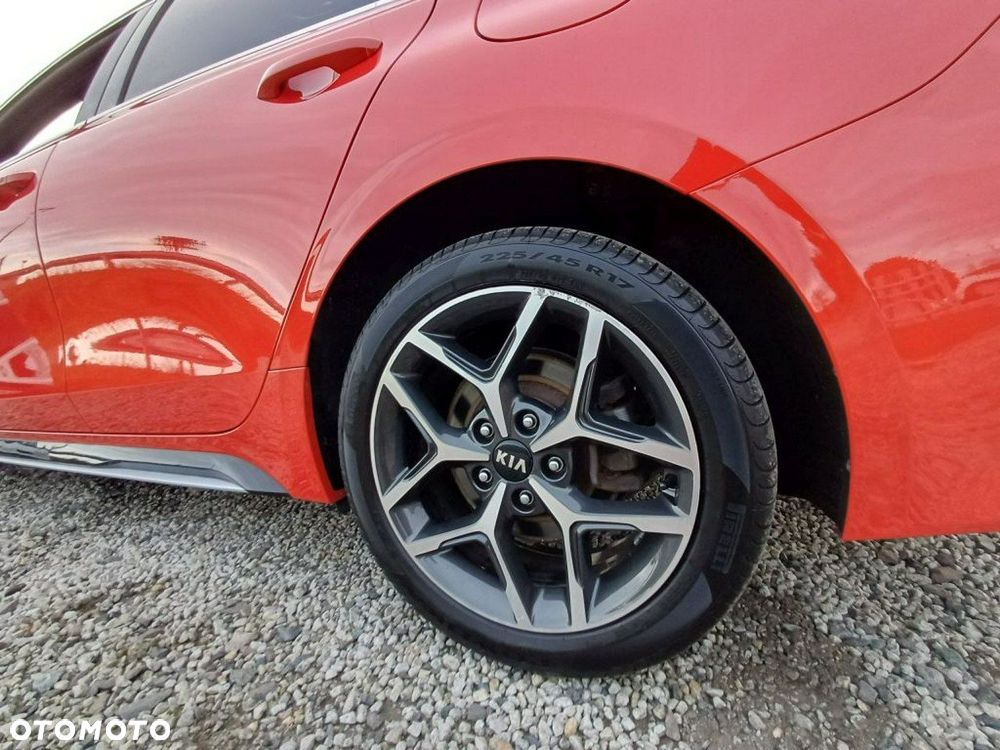 Kia ProCeed 1.4 T-GDI GT Line - 23