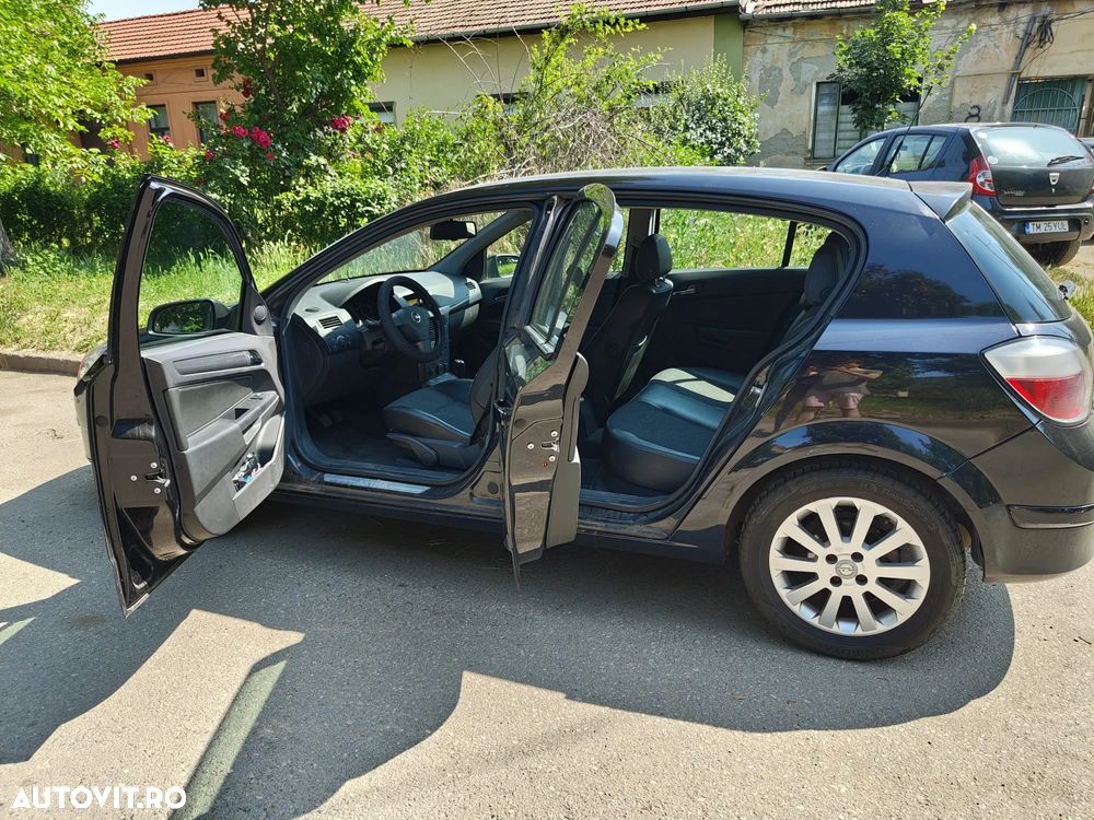 Opel Astra 1.4 - 10