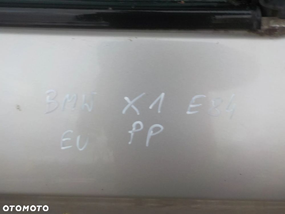 BMW X1 E84 DRZWI PRAWE PRZÓD PRZEDNIE - 2