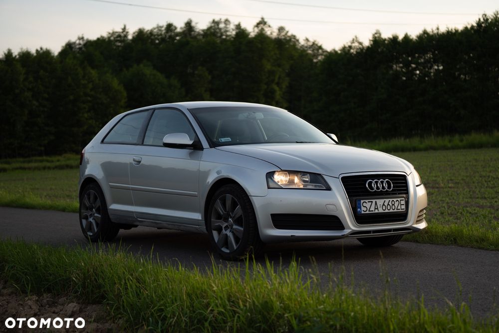 Audi A3 3-drzwiowe 1.2 TFSI Ambiente - 3