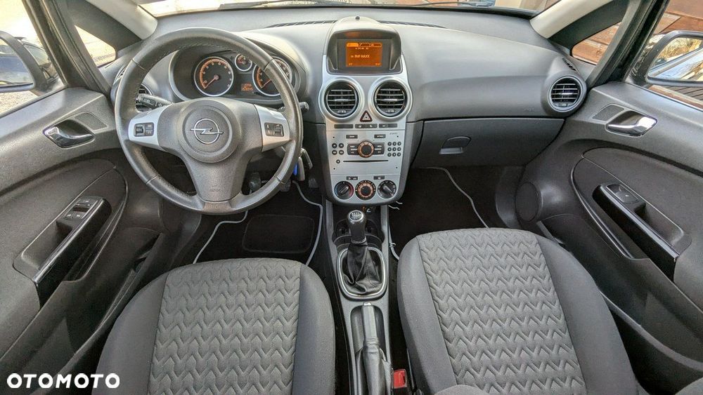 Opel Corsa - 12