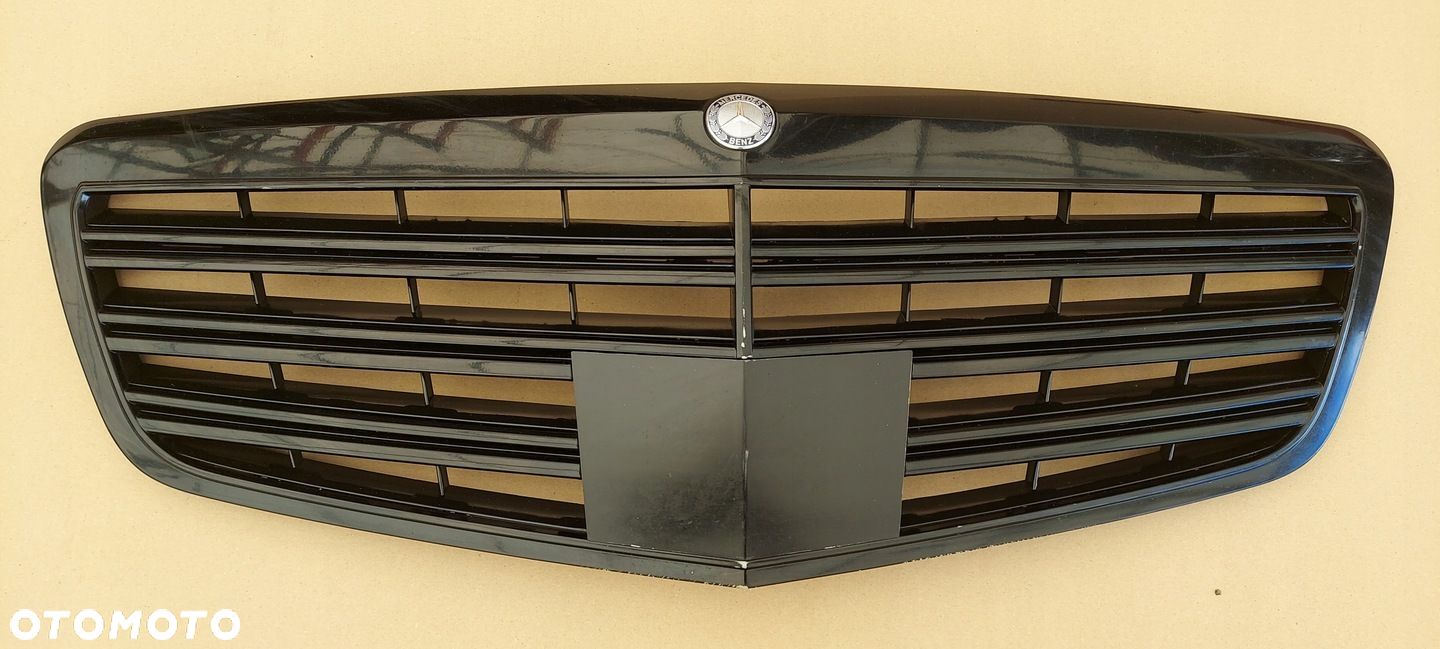 ATRAPA GRILL MERCEDES S-KLASA W221 - 1