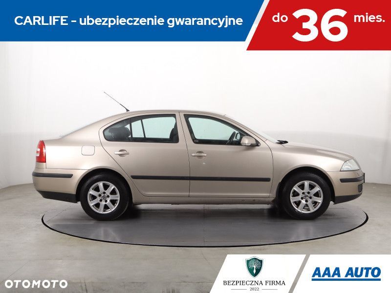 Skoda Octavia - 8