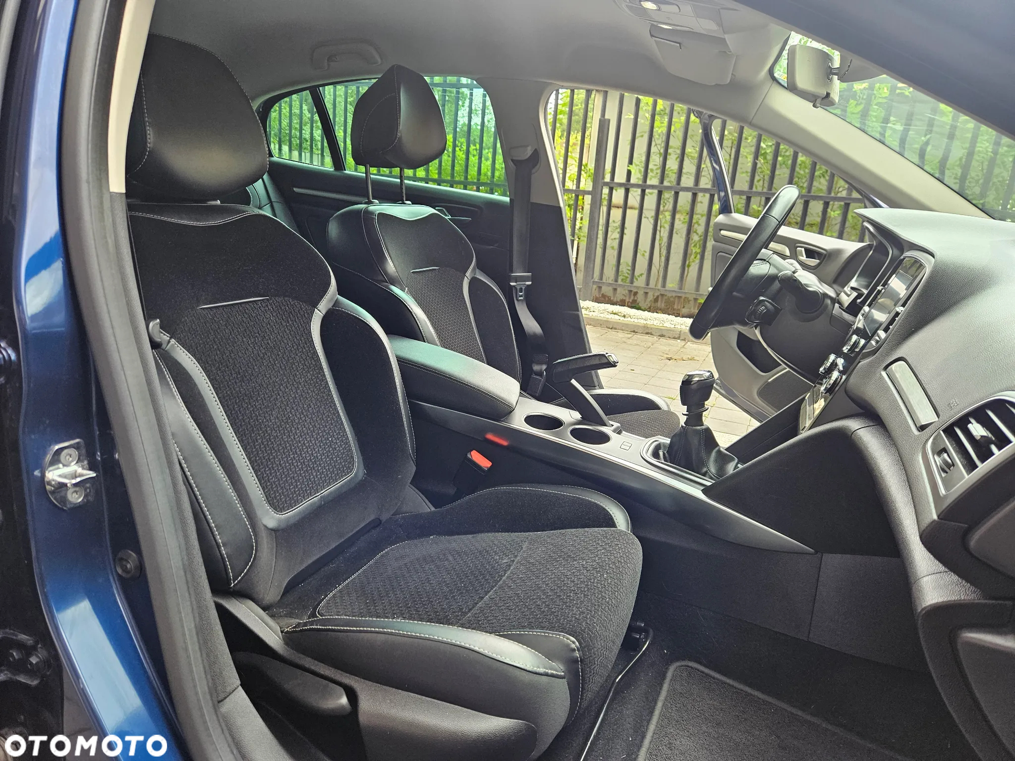 Renault Megane 1.6 SCe Intens - 13