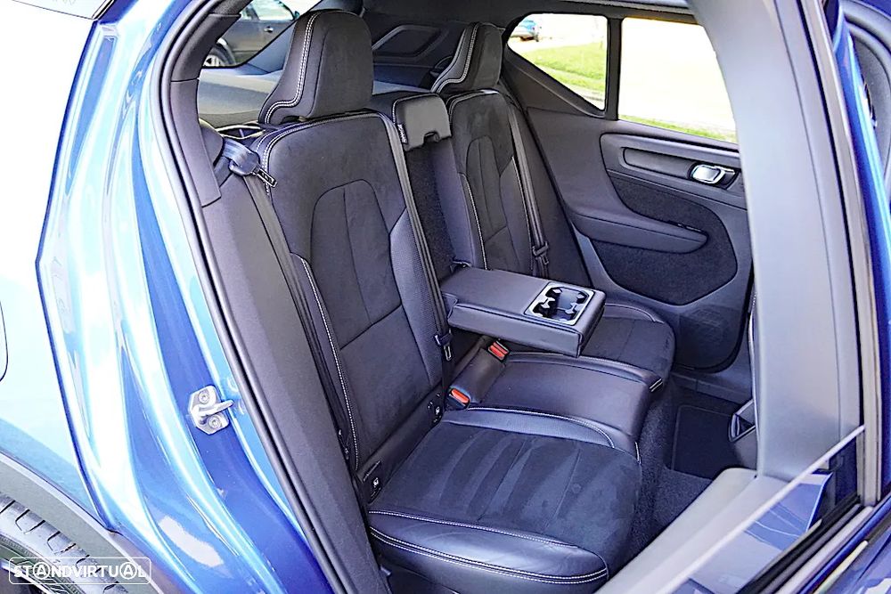 Volvo XC 40 2.0 D3 R-Design - 22