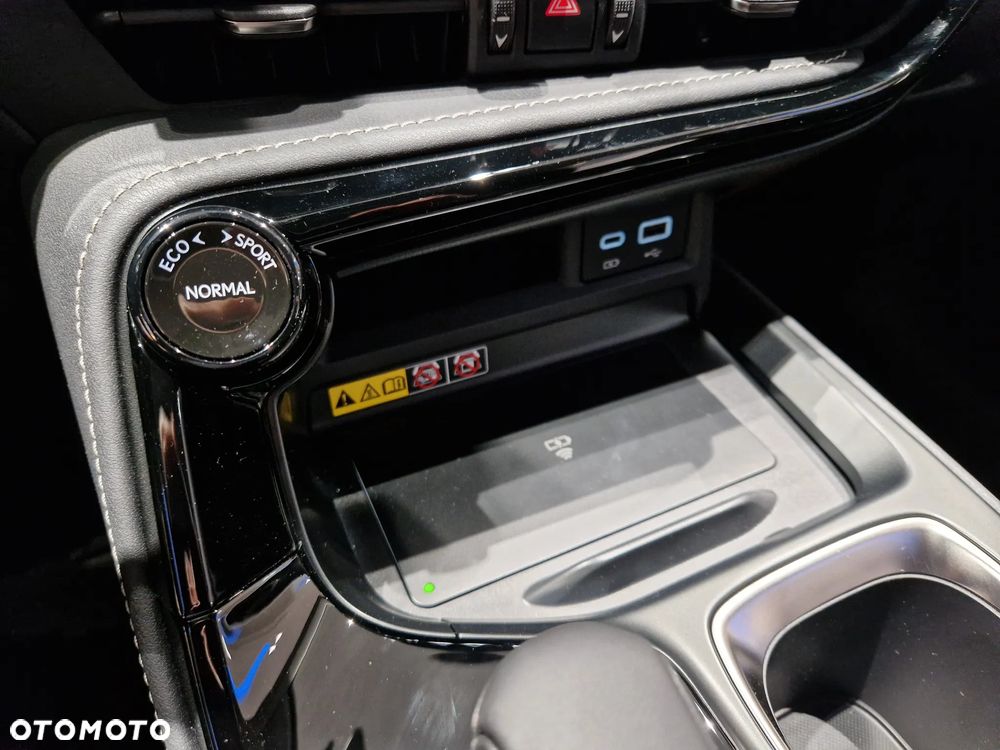 Lexus NX 350h Prestige AWD - 13