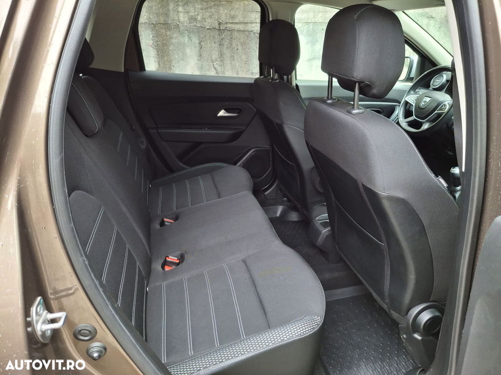 Dacia Duster 1.5 dCi 4x4 Prestige - 18