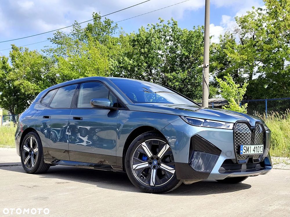 BMW iX xDrive50 111.5kWh Signature - 4