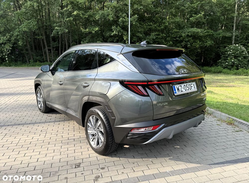 Hyundai Tucson 1.6 T-GDi HEV Executive 2WD - 12