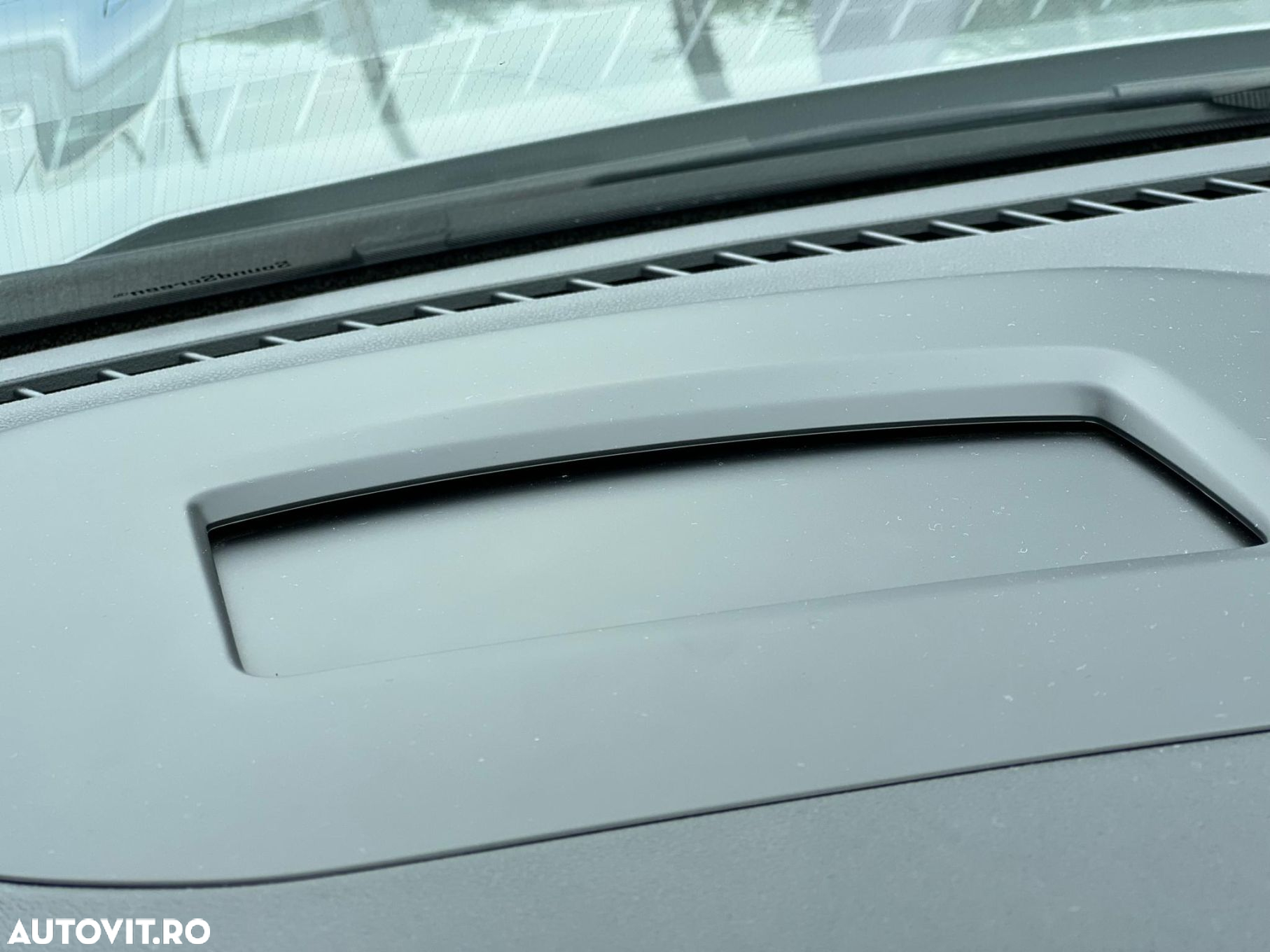 Ford Kuga - 13