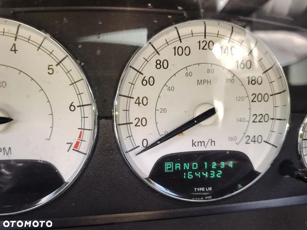 Chrysler Sebring - 12