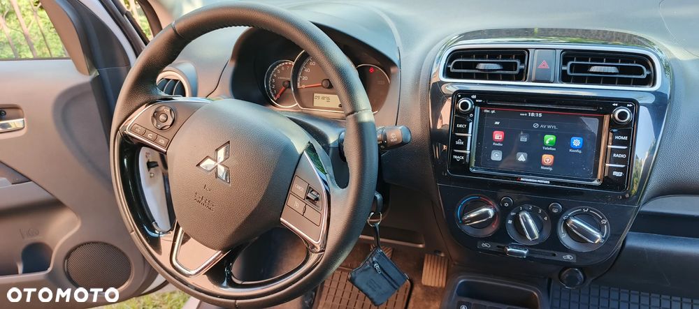 Mitsubishi Space Star 1.2 AS&G Intense - 6
