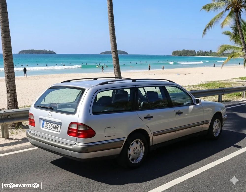 Mercedes-Benz E 220 CDI Elegance - 2