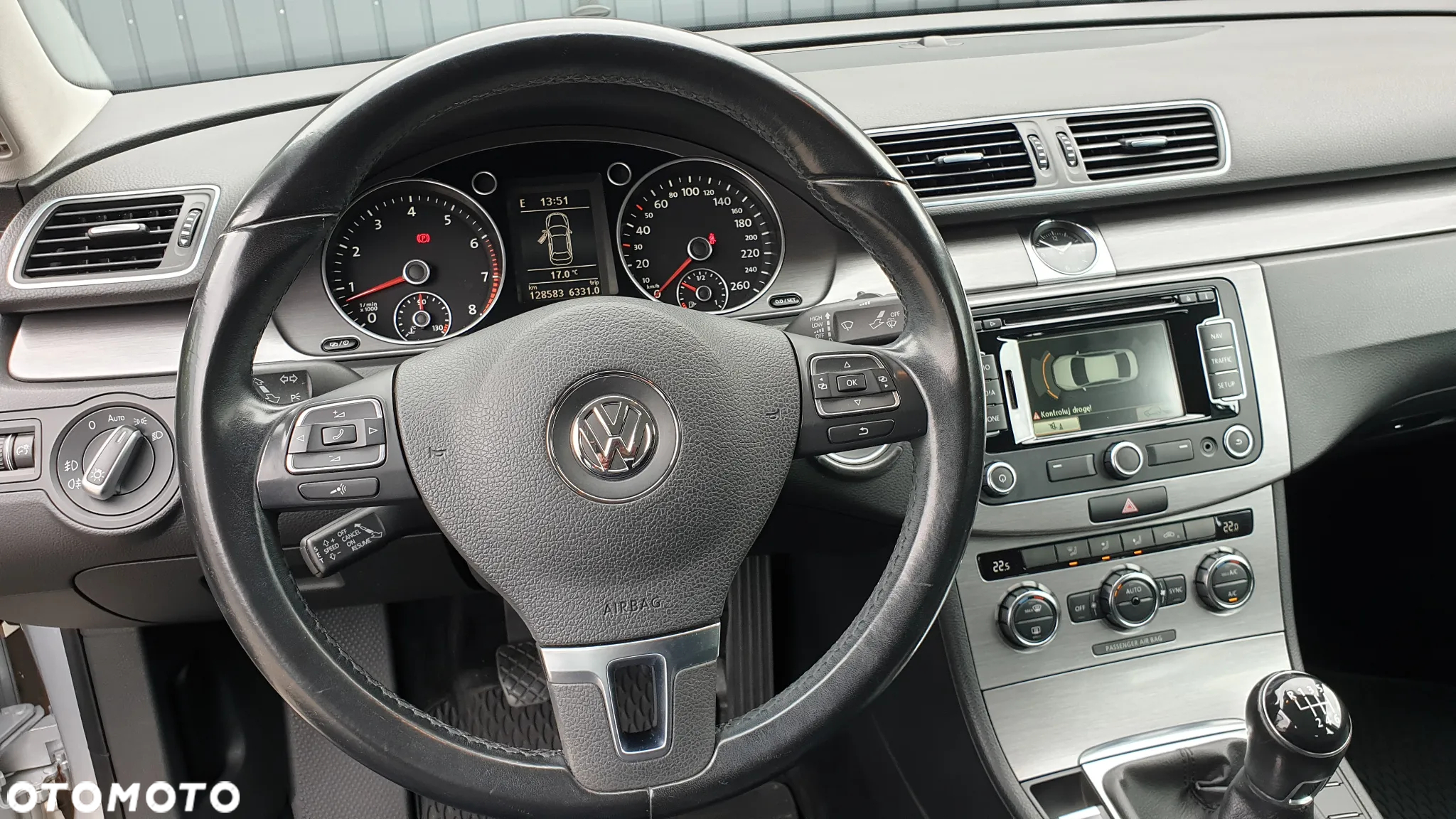 Volkswagen Passat 1.4 TSI BMT Comfortline - 20