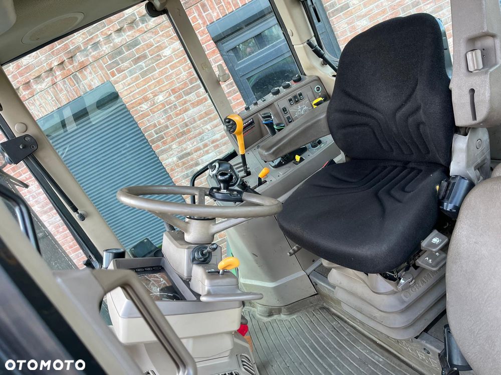 John Deere 6150M - 11