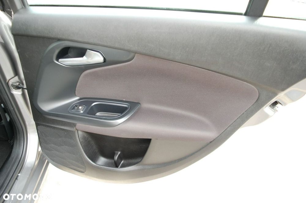 Fiat Tipo - 32