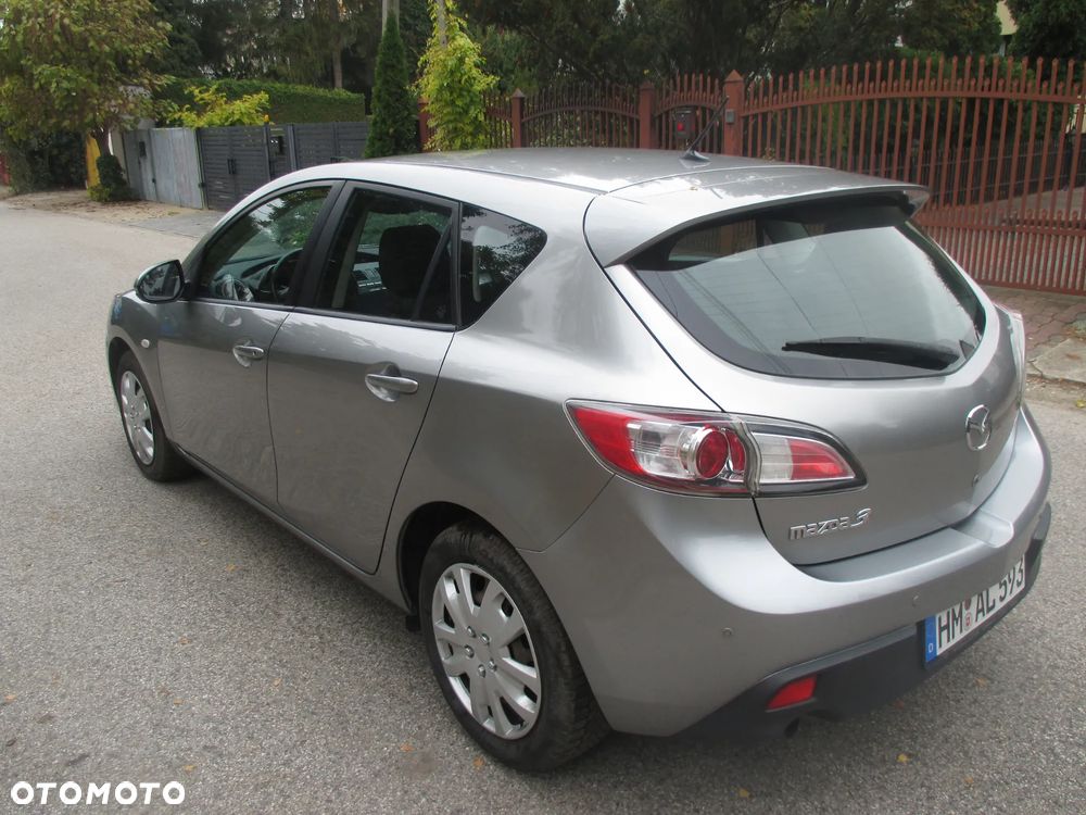 Mazda 3 - 3