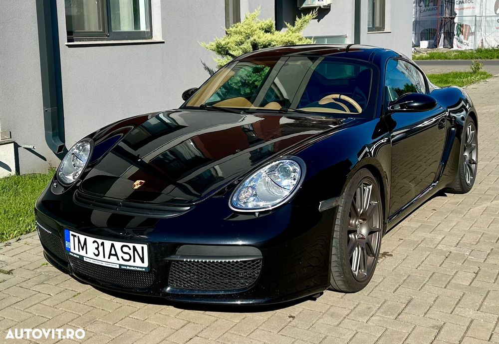 Porsche Cayman S - 1